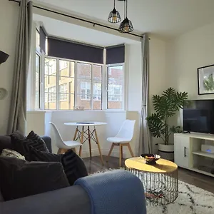  Apartment The Regent House